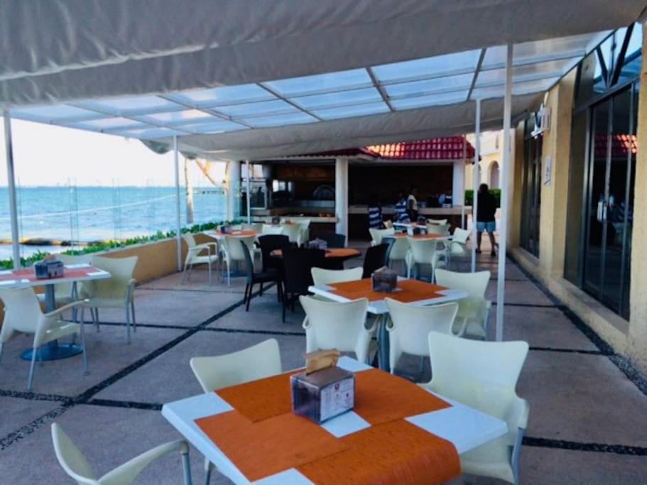Punta Me Apartment Beach Front In The Hotel & Waterpark Cancún Exterior foto